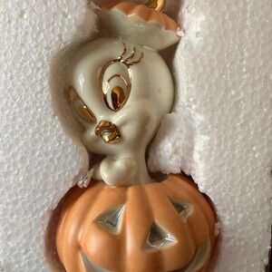 Lenox Tweety in a pumpkin